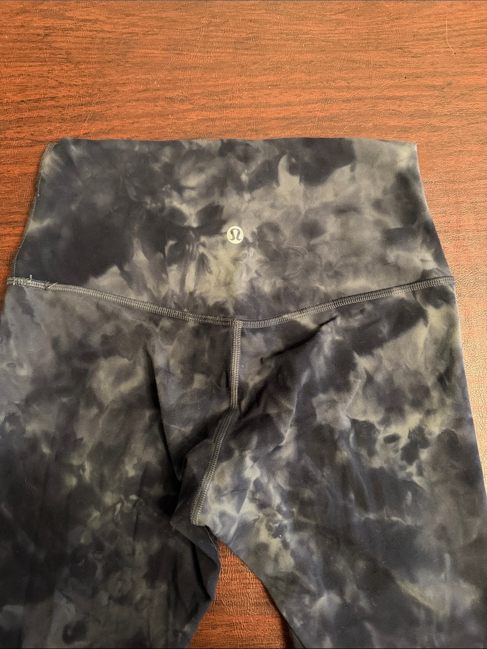 Lululemon align leggings - Picture 2 of 3